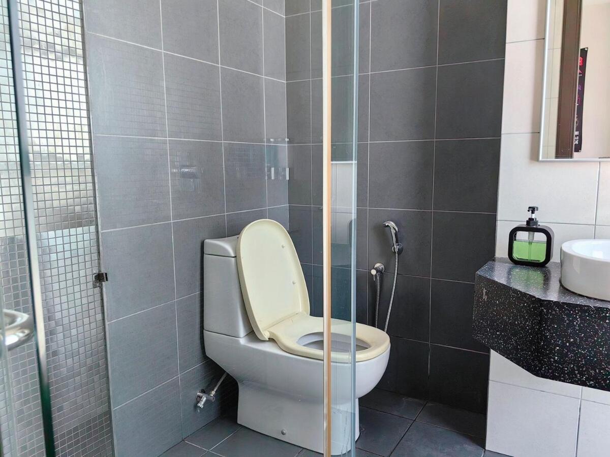 Pangsapuri B3a L Klcc Trx Contemporaryl 17 Pax *